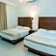 LA LOMA SUITES