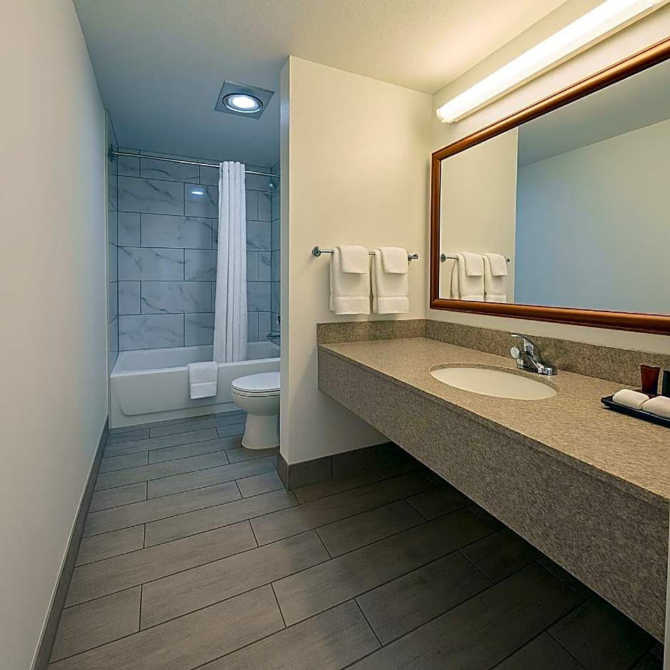 Clarion Inn Idaho Falls Riverfront