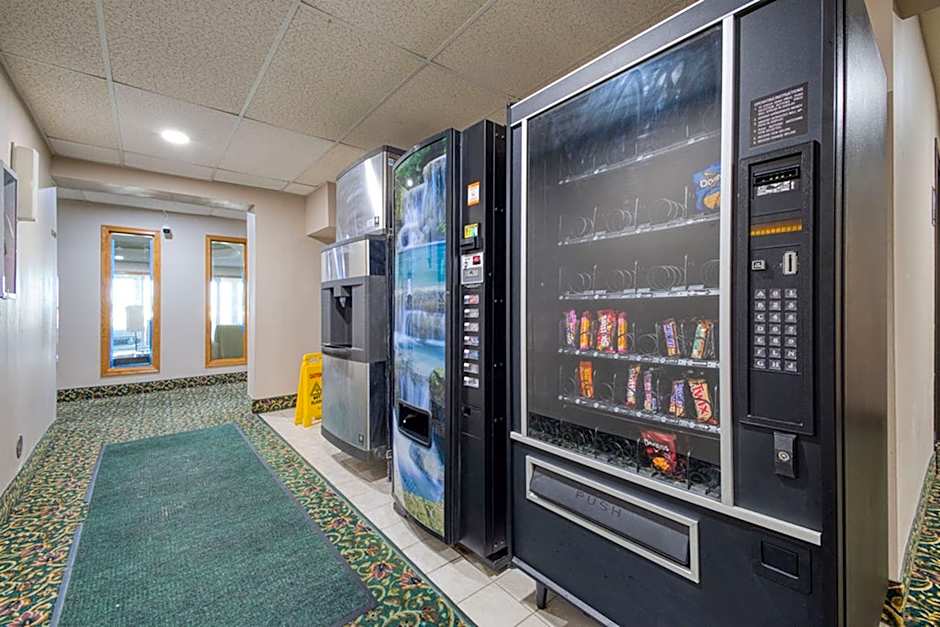 Burgundy Inn & Suites