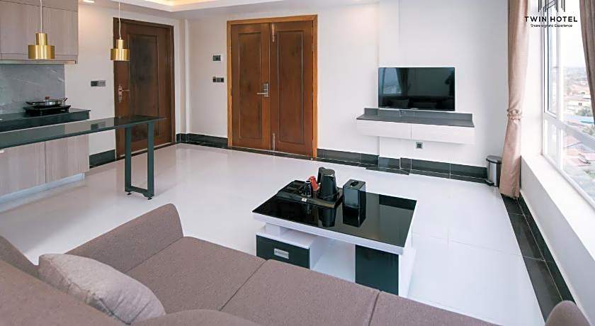 Twin Hotel