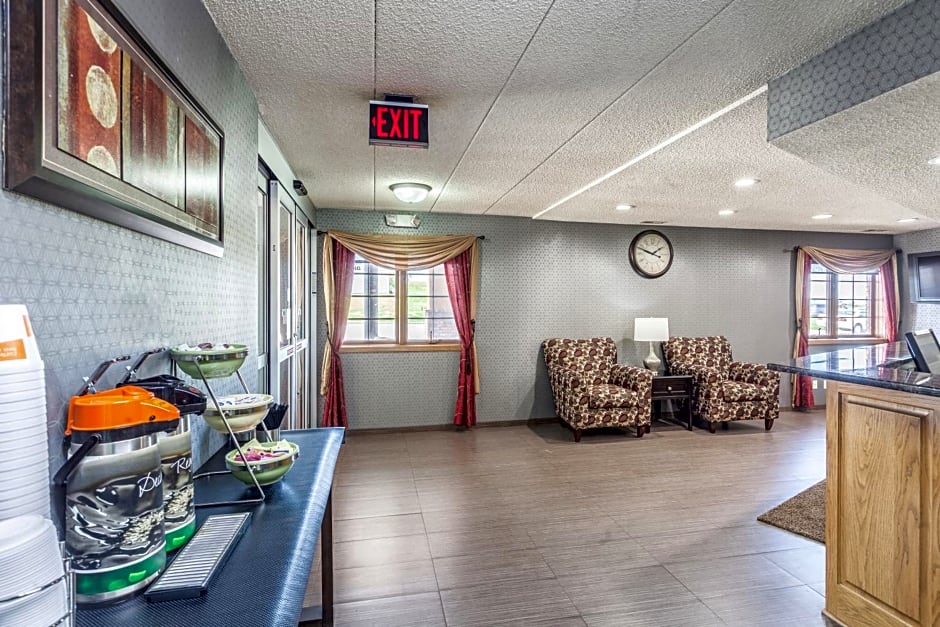 Quality Inn & Suites Lincoln South