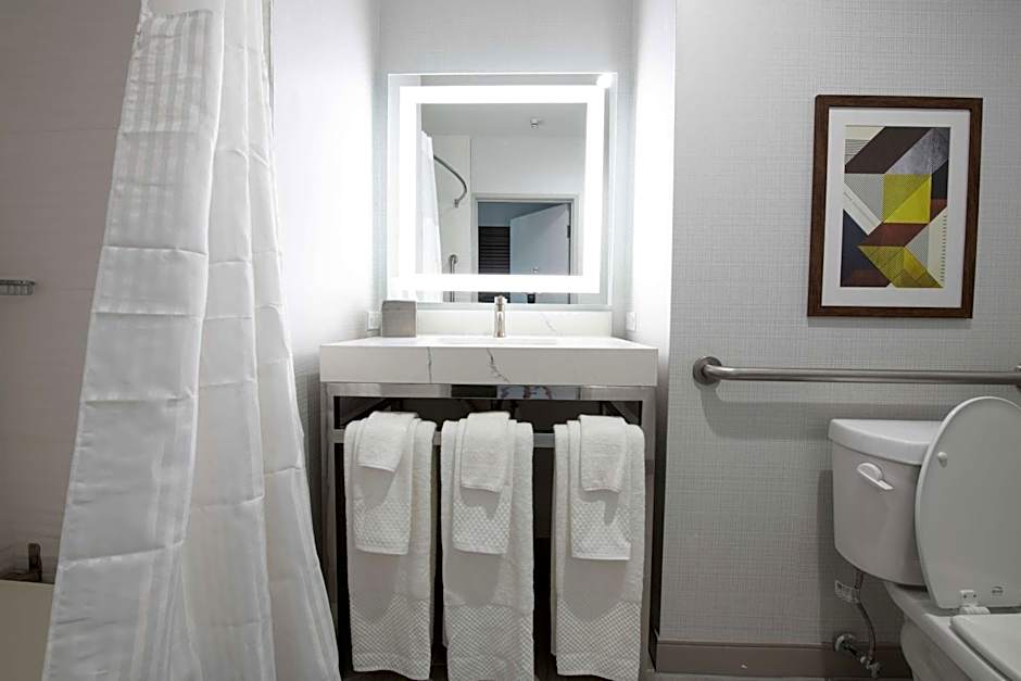 DOUBLE TREE BY HILTON SULPHUR LAKE CHARLES