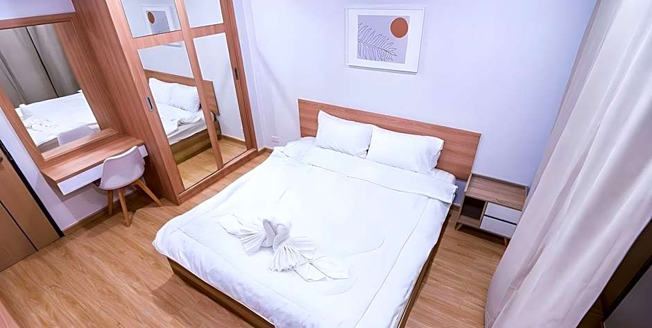 Creston Grand Hotel Suphan Buri