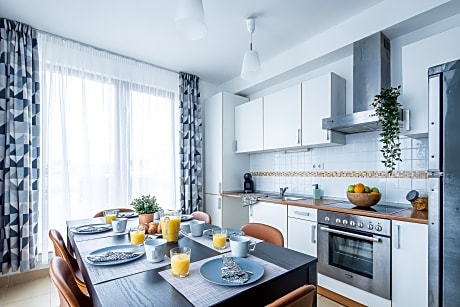 Superior Two-Bedroom Apartment with balcony