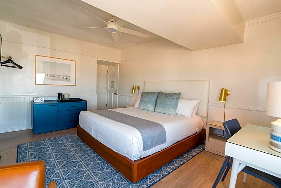 Newport Beach Hotel