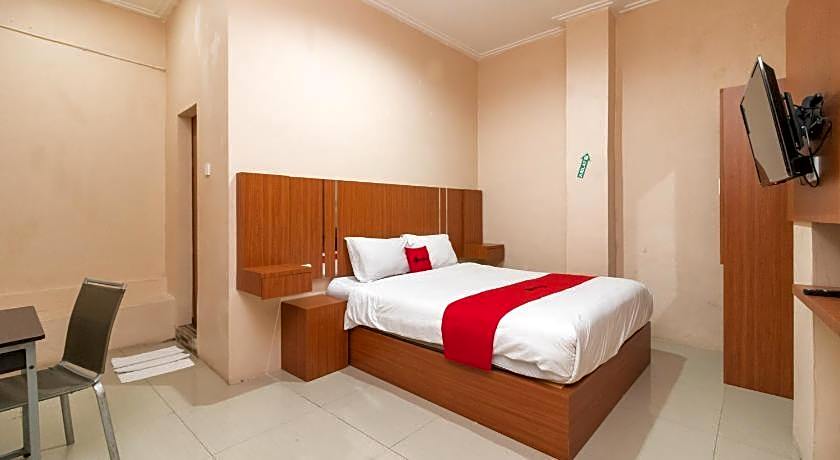 OYO 90591 Sanaya Guest House Syariah