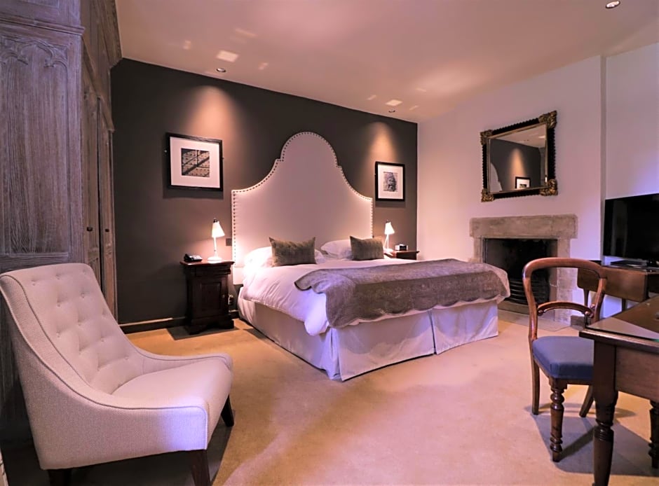 Leeds Castle Maiden's Tower