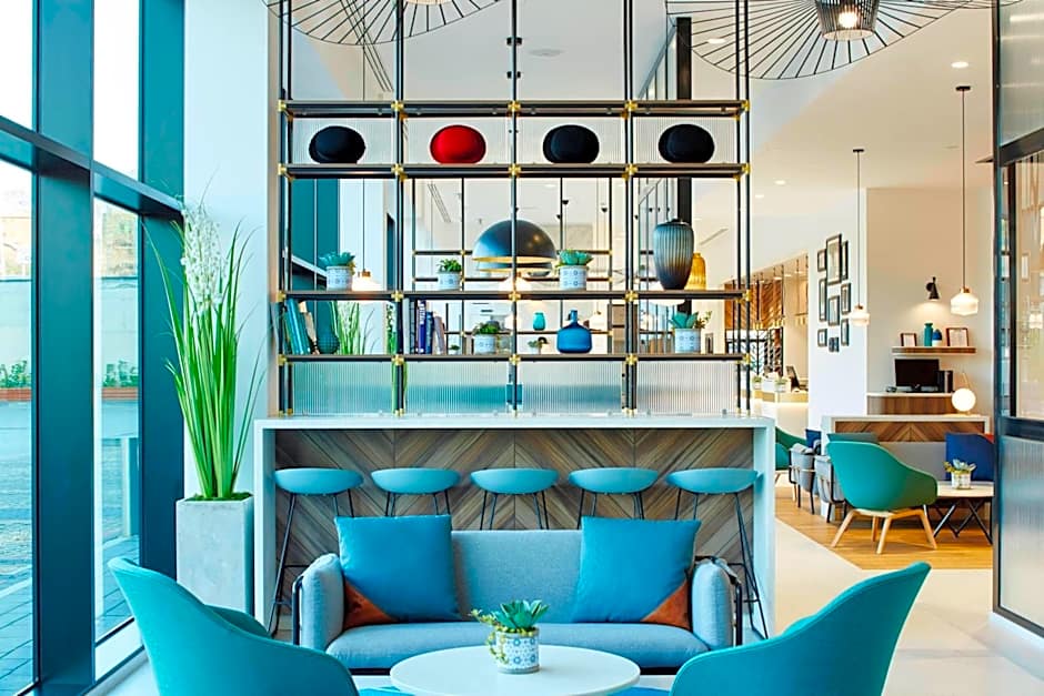 Courtyard by Marriott Luton Airport