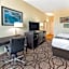 La Quinta Inn & Suites by Wyndham Carlsbad