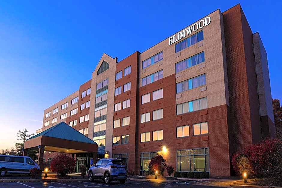 Elimwood Hotel, a Ramada by Wyndham