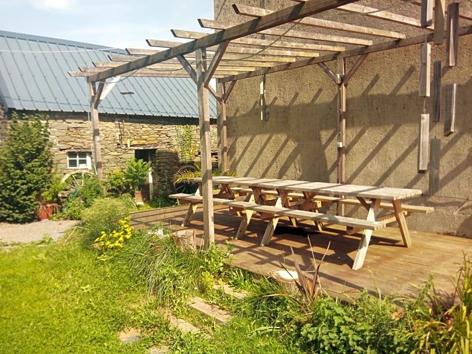 Le Jardin Enchanteur, chaleureuse maison d'hôtes éco-responsable, calme et accueillante