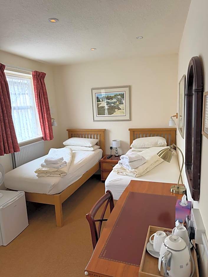 Oakwood Bed and Breakfast Heathrow