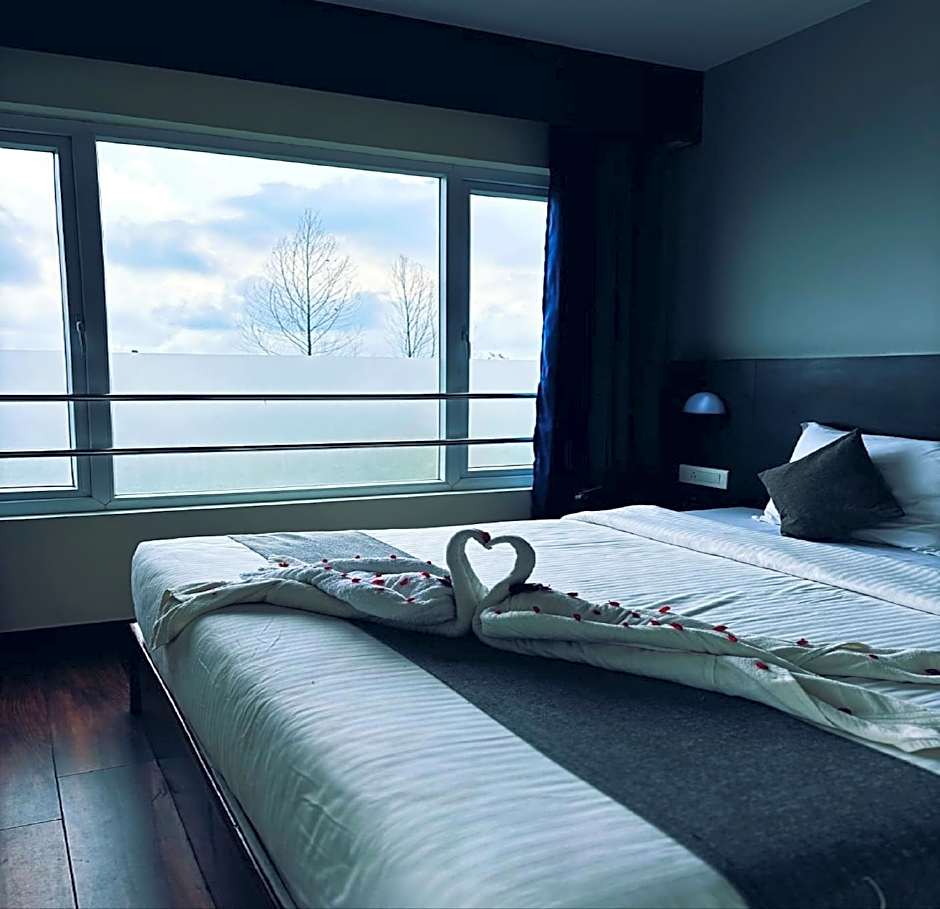 Mist View , Kodaikanal 