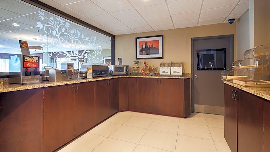 Best Western O'Hare North/Elk Grove Hotel – Elk Grove Village, IL