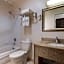 Rodeway Inn & Suites Portland West - Beaverton