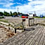 Main Beach River Retreat - Wasaga Beach 1 - Main Strip - 93 Mosley St