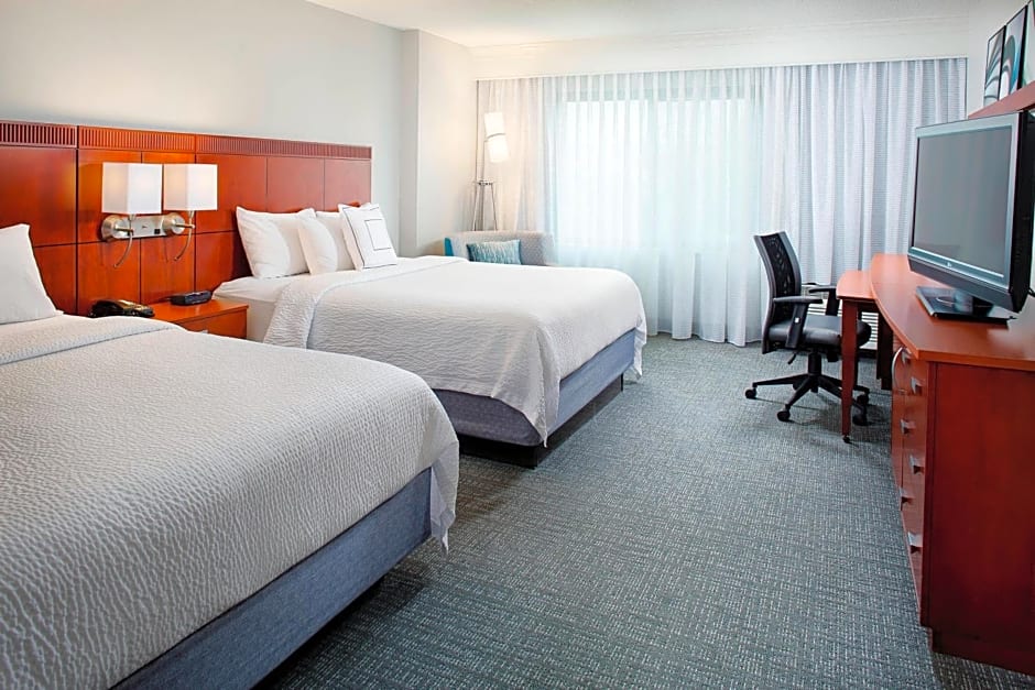 Courtyard by Marriott Roanoke Airport