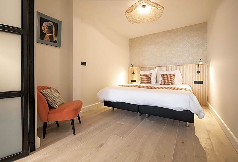 Modern two bedroom apartment close to the beach