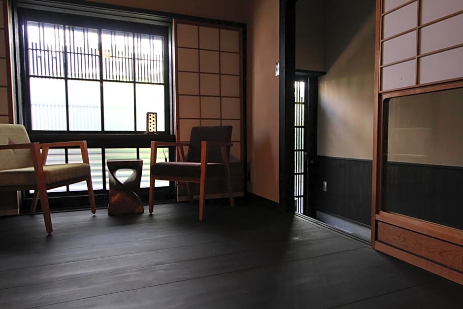 Brian Machiya Inn