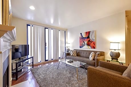 Luxury Apartment, 2 Bedroom - Nonrefundable