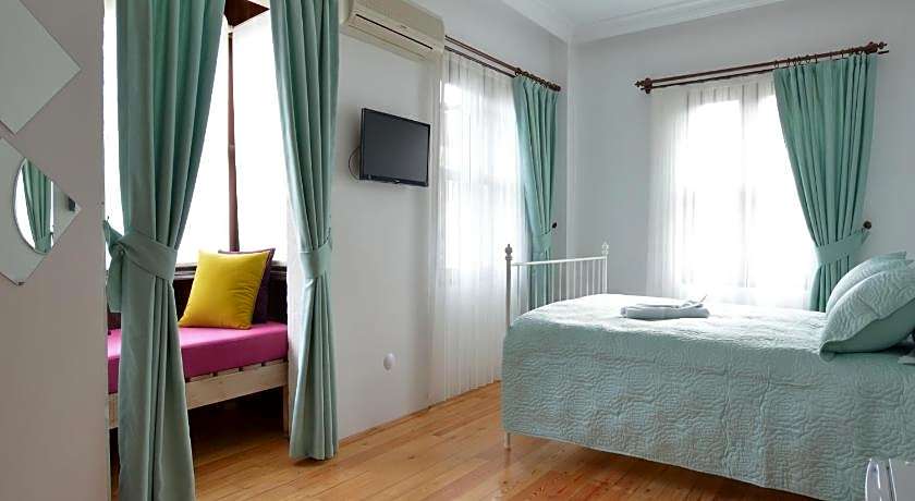 Alayaz Hotel