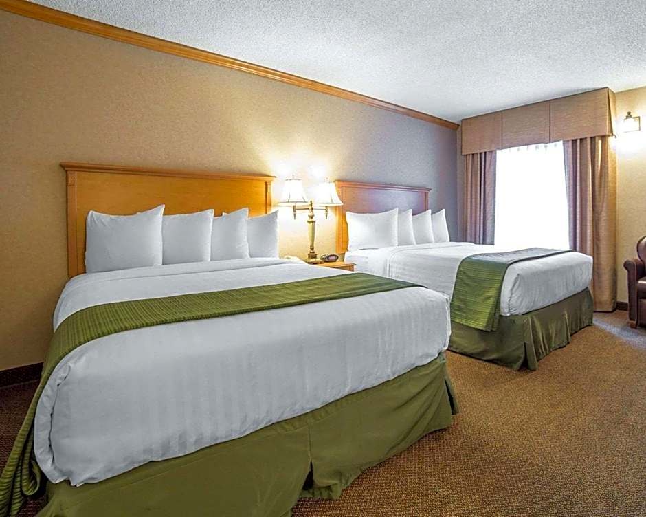 Foto 1 daripada 3 — Standard 2 Queen Beds
