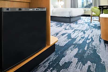 King Suite with Sofa Bed - Hearing Accessible