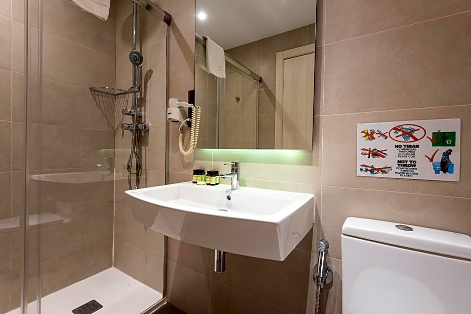 Plaza Goya Rooms