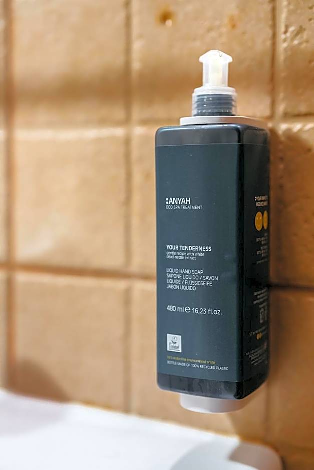 CATHEDRAL Old Town Suites