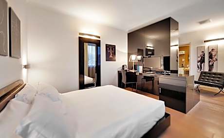 Superior Junior Suite