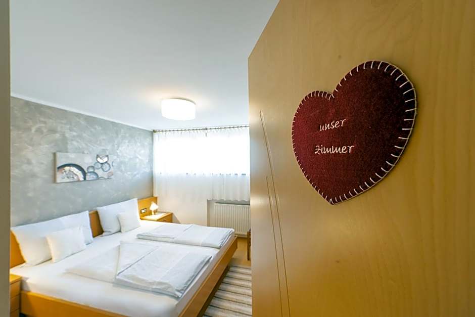 Ferienwohnungen Lanserhof