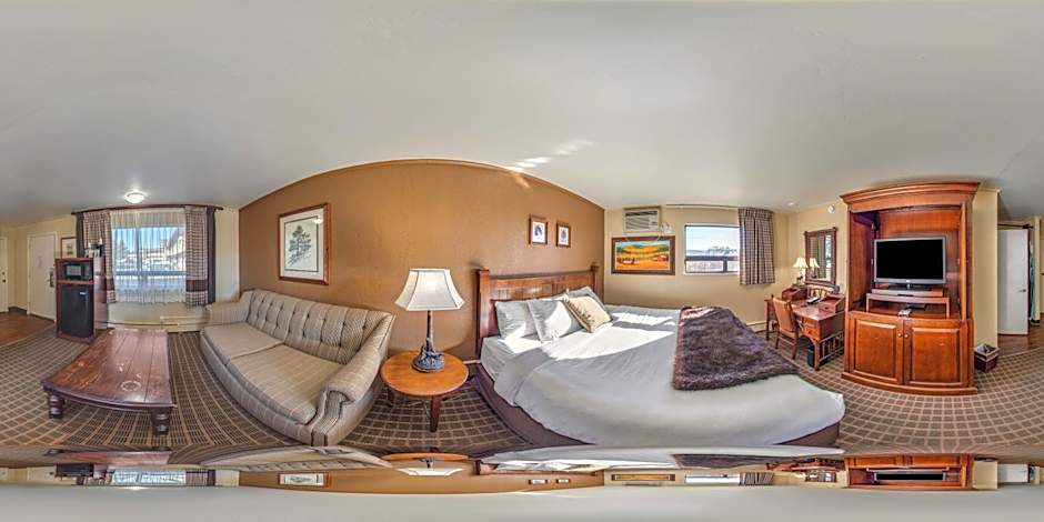 The Inn at Tomichi Village