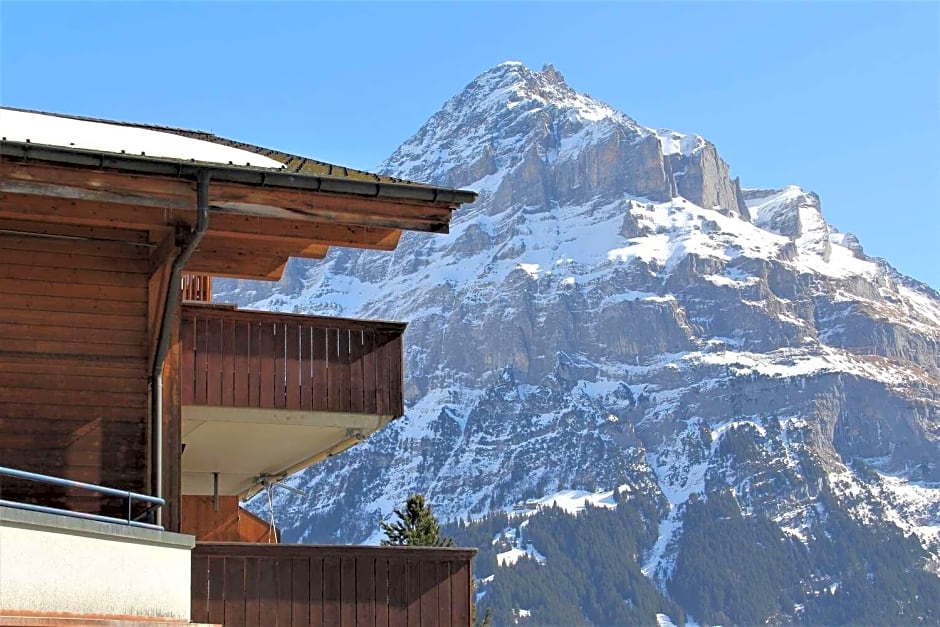 Elements Lodge
