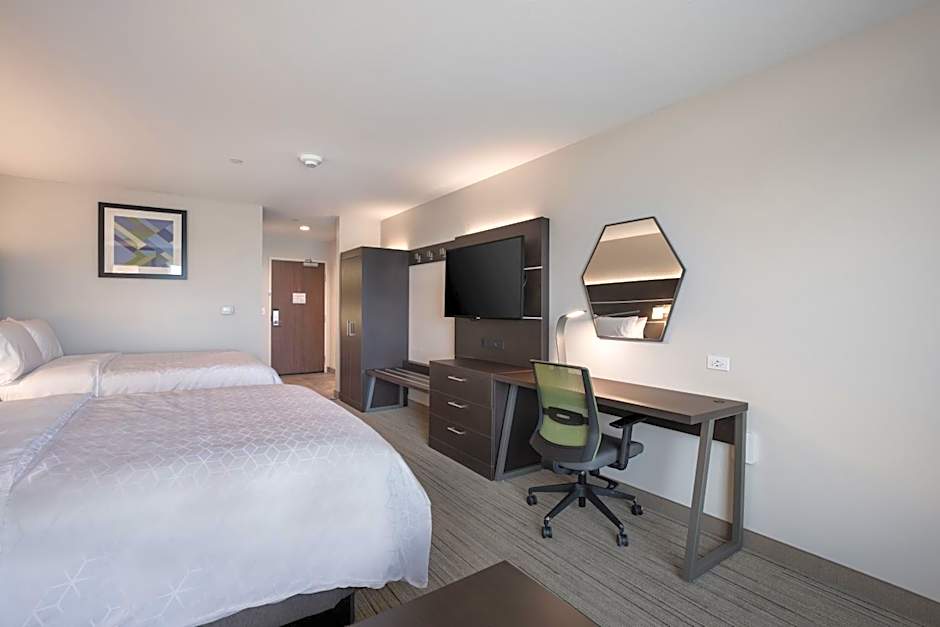 Holiday Inn Express & Suites Chicago - Hoffman Estates By IHG
