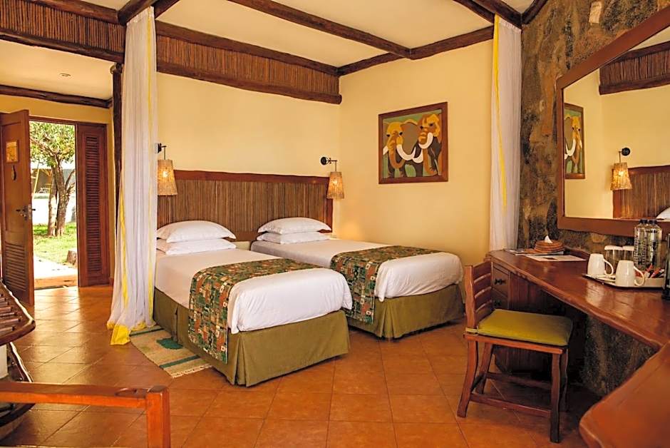 Kilaguni Serena Safari Lodge
