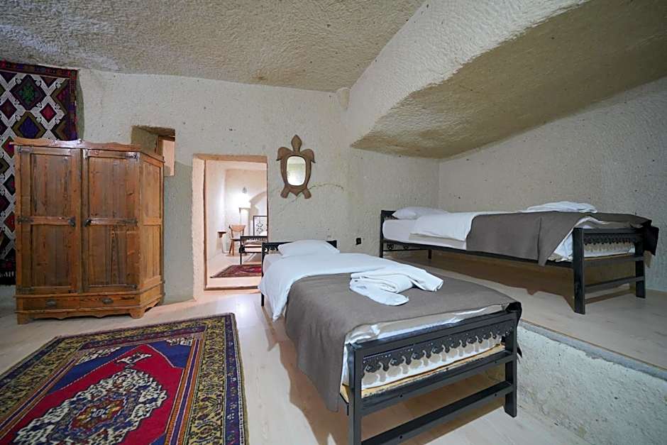View Cave Hotel