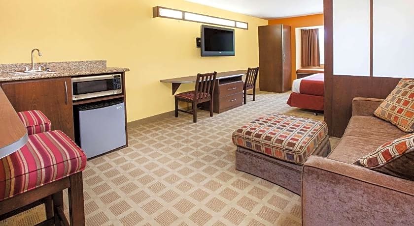 Microtel Inn & Suites By Wyndham Stillwater