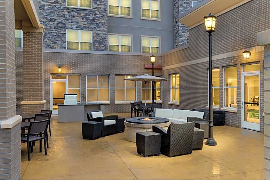 Residence Inn by Marriott Kansas City at the Legends
