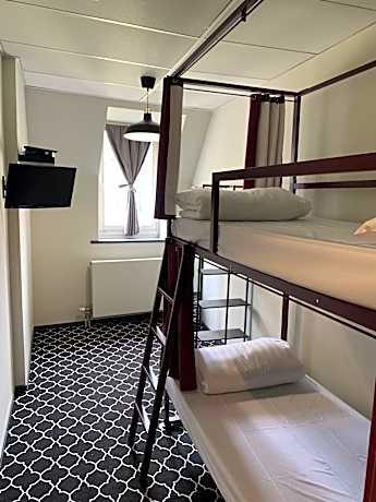 Bunk Twin Room Ensuite