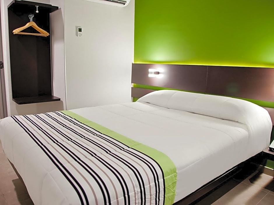 City Express Junior by Marriott Puebla FINSA