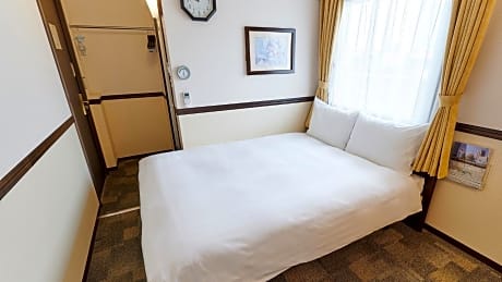 Economy Single Room - Smoking