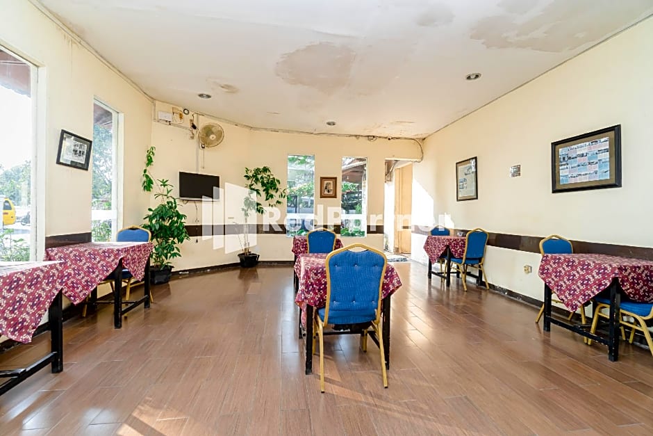 Cherry Pink Hotel Medan Mitra RedDoorz