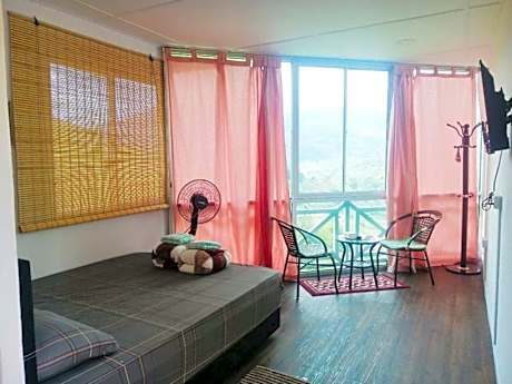 Suite with Mountain View