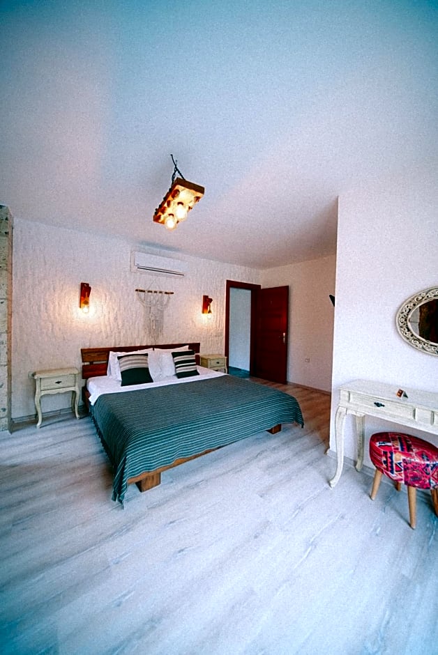 Pupa Alaçatı Butik Otel
