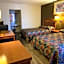Country Club Inn & Suites