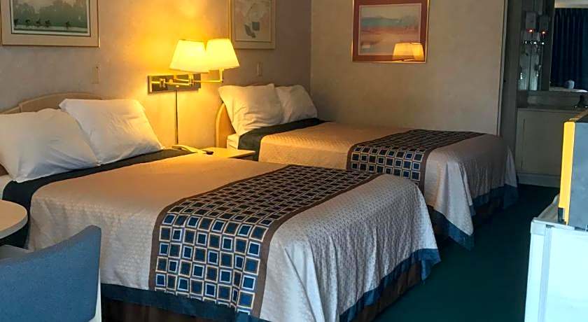 Rodeway Inn Findlay University Area