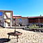 Casa d'Henrique Retreat Pool and Spa