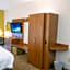 Holiday Inn Express & Suites Greenville Airport By IHG