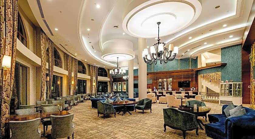 Wellborn Luxury Hotel