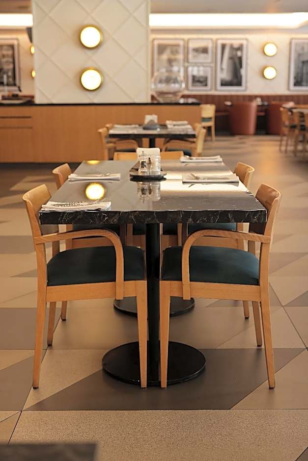 Radisson Blu Hotel, Beirut Verdun